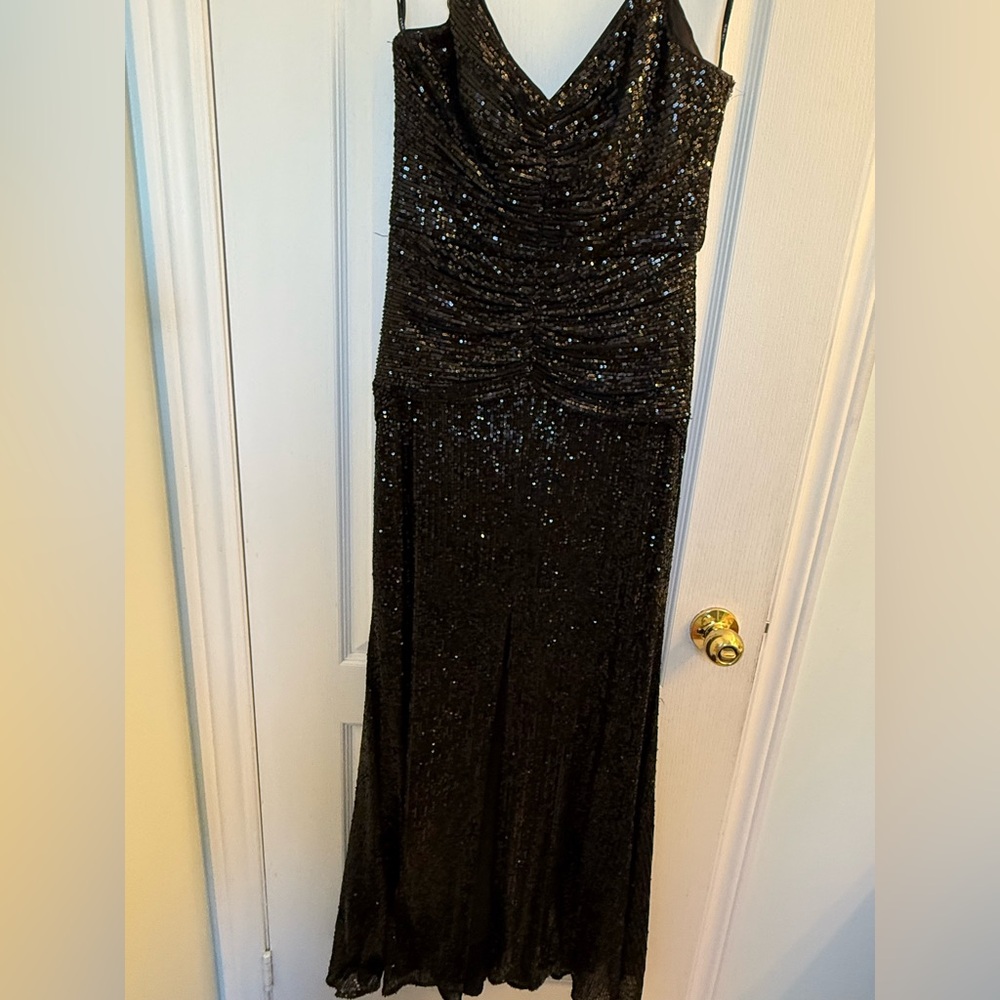 NWT Ever New Rosaleen Sequin Ruched Dress - Picture 5 of 9